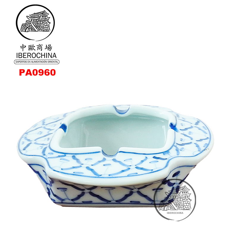 CENICERO AZUL    泰蓝瓷带柄烟灰缸 60(45X45X40)